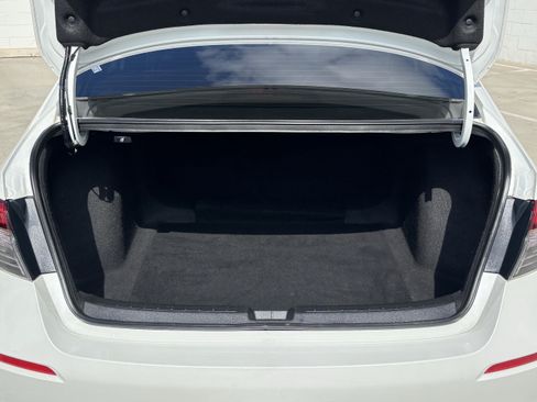 Used 2024 Honda Civic Sport image 12