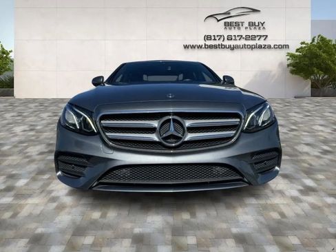 Used 2019 Mercedes-Benz E 300 w/ Convenience Package image 2