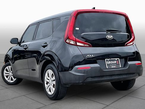 Used 2020 Kia Soul LX FWD image 12