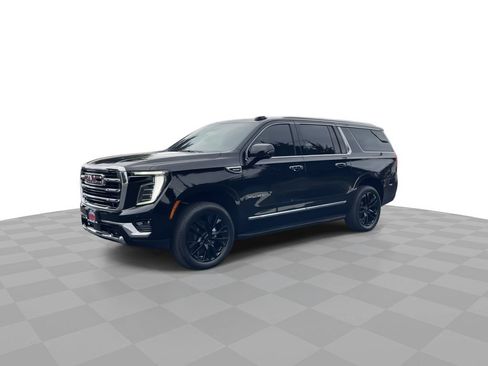 New 2026 GMC Yukon XL Elevation w/ Elevation Premium Package AWD/4WD image 4