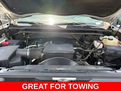Used 2023 Chevrolet Silverado 2500 Custom w/ Custom Value Package AWD/4WD image 11