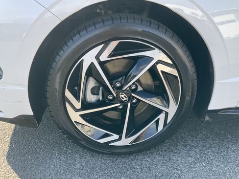 Used 2024 Hyundai Sonata SEL w/ Convenience Package image 13