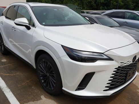 Used 2024 Lexus RX 350 Premium w/ Accessory Package (Z1) FWD image 3