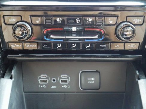 Used 2024 Jeep Grand Cherokee L Summit image 25