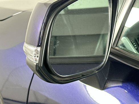 Used 2025 Toyota RAV4 XLE FWD image 16