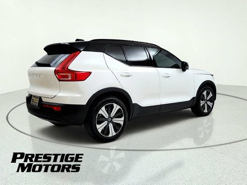 Used 2023 Volvo XC40 Recharge Plus AWD/4WD image 8