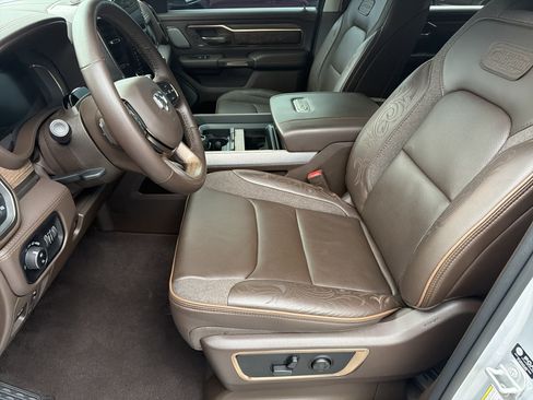 Used 2026 RAM 1500 Limited AWD/4WD image 12