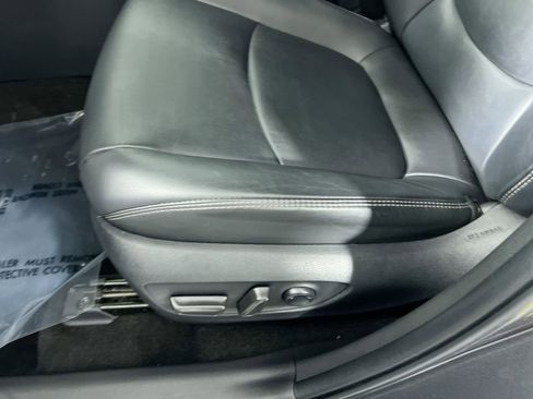 Used 2024 Toyota RAV4 XLE Premium image 13