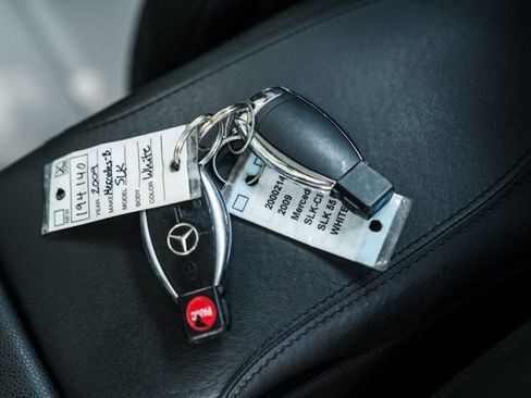 Used 2009 Mercedes-Benz SLK 55 AMG image 82