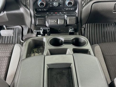 Used 2020 Chevrolet Silverado 1500 LT w/ Fleet Comfort Package image 35