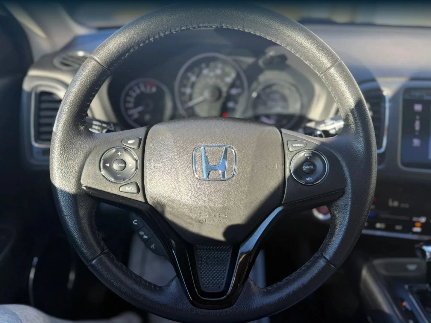 Used 2016 Honda HR-V EX-L image 25