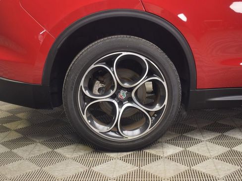 Used 2019 Alfa Romeo Stelvio Ti image 32