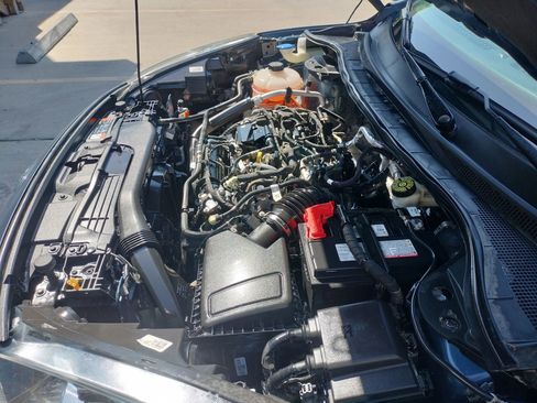 Used 2020 Ford Escape SE image 17