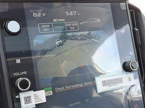 New 2025 Subaru Crosstrek 2.5i Limited w/ Crosstrek Mirror Package image 13