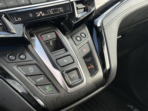 Used 2025 Honda Odyssey Elite image 22