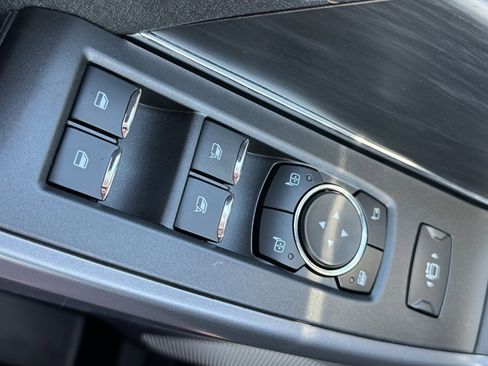 New 2025 Ford F150 Lariat w/ Equipment Group 502A High image 27