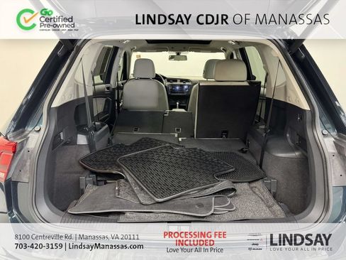 Used 2019 Volkswagen Tiguan SEL FWD image 16