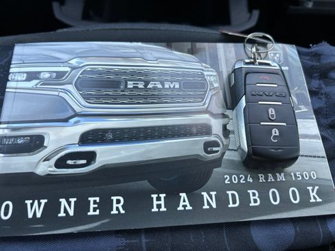 Used 2024 RAM 1500 Tradesman w/ Night Edition AWD/4WD image 18