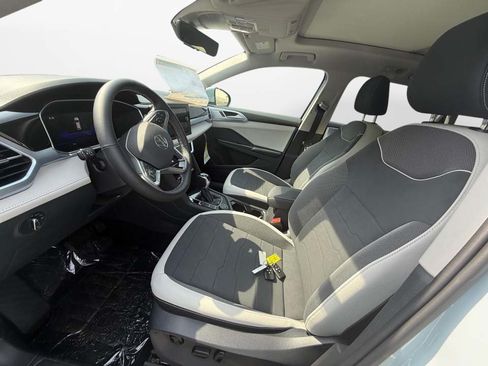 New 2026 Volkswagen Taos SE AWD/4WD image 9