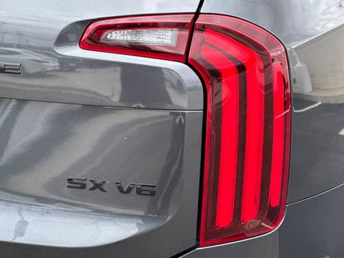 Used 2021 Kia Telluride SX w/ SX Prestige Package AWD/4WD image 34