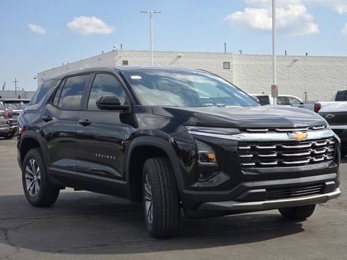 New 2026 Chevrolet Equinox LT w/ Convenience Package II FWD image 19