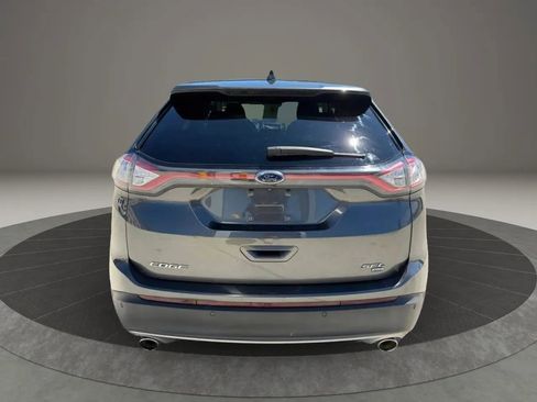 Used 2017 Ford Edge SEL w/ Equipment Group 201A AWD/4WD image 6