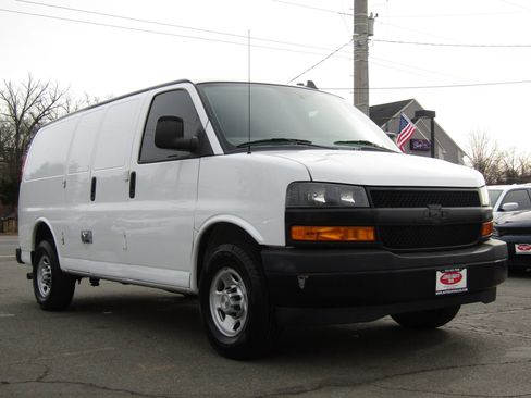 Used 2019 Chevrolet Express 2500 2500 Cargo Van 135 w/ Driver Convenience Package image 1