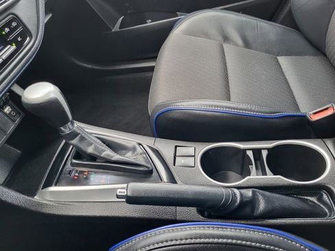 Used 2019 Toyota Corolla SE image 18