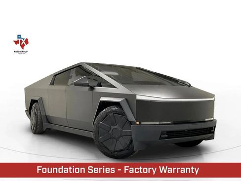 Used 2024 Tesla Cybertruck AWD Crew Cab image 1