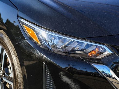 Certified 2024 Nissan Sentra SV w/ All-Weather Package image 4