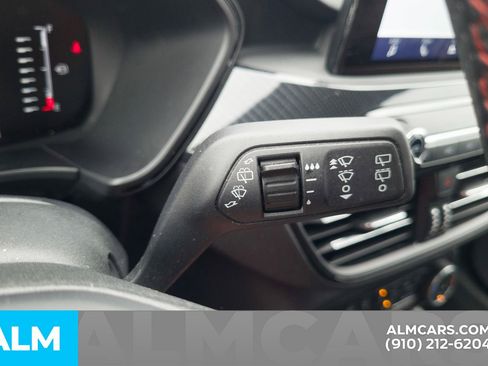 Used 2023 Ford Escape ST-Line image 32