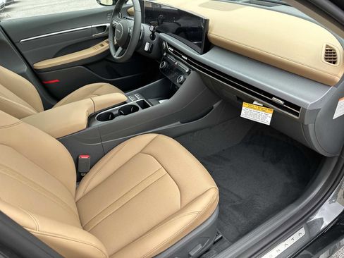 New 2026 Hyundai Sonata Limited image 27