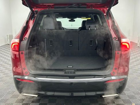 Used 2023 Buick Enclave Essence w/ Sport Touring Edition image 13