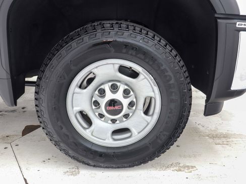 Used 2024 GMC Sierra 2500 Pro w/ Convenience Package image 33