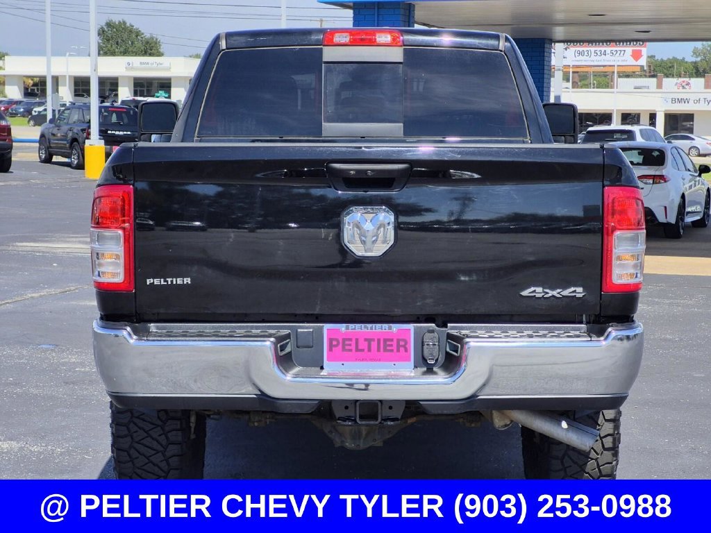 Used 2024 RAM 2500 Tradesman w/ Chrome Appearance Group AWD/4WD image 5