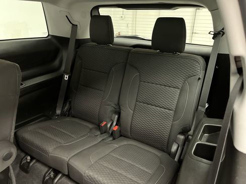 Used 2019 GMC Acadia SLE w/ Driver Alert Package I image 12