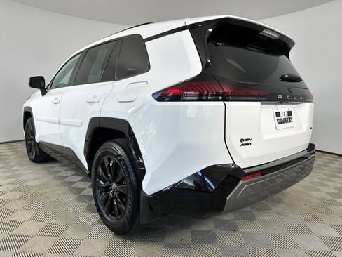 Used 2026 Toyota RAV4 SE AWD/4WD image 2