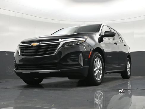 Used 2023 Chevrolet Equinox LT FWD image 33