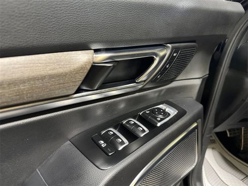 Used 2021 Kia Telluride SX w/ SX Prestige Package image 14