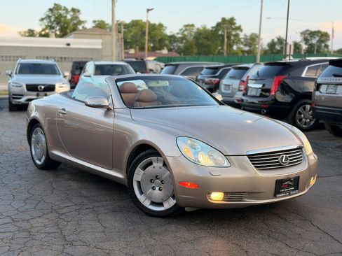 Used 2004 Lexus SC 430 Convertible RWD image 4