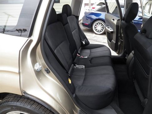Used 2009 Subaru Forester 2.5X image 11