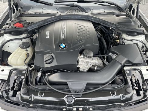 Used 2013 BMW 335i xDrive Sedan image 16