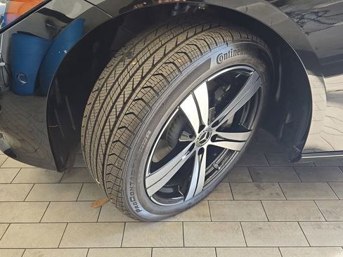 Certified 2025 Mercedes-Benz C 300 Sedan image 31