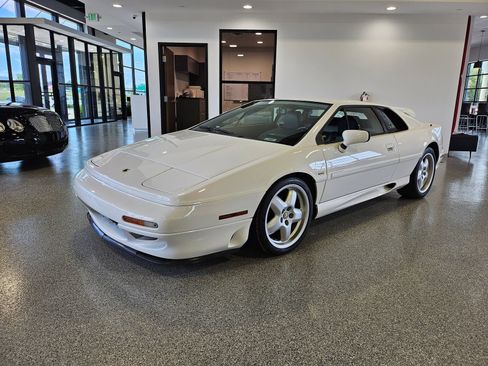Used 1994 Lotus Esprit S4 RWD image 1