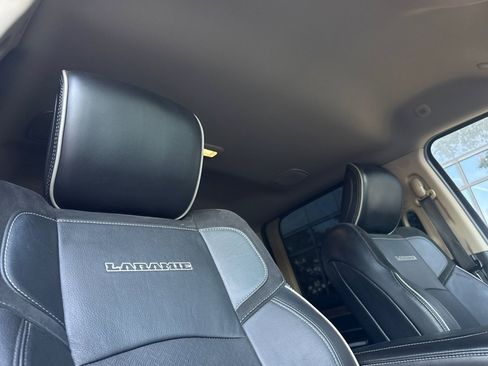 Used 2019 RAM 2500 Laramie image 19