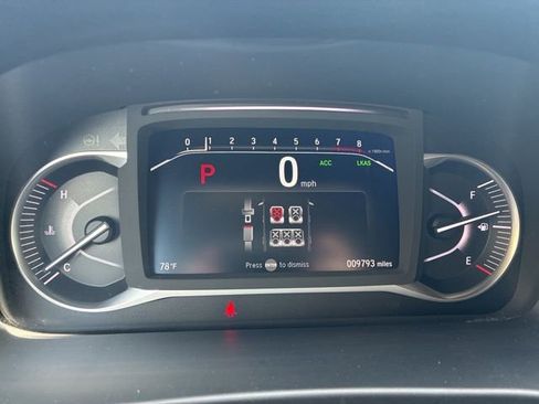 Used 2025 Honda Passport EX-L image 17