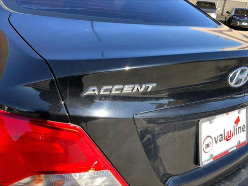 Used 2015 Hyundai Accent GLS image 29
