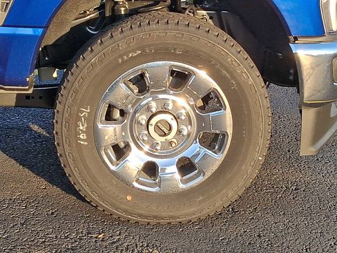 New 2026 Ford F350 King Ranch w/ Chrome Package image 7