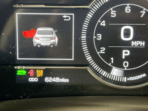 Used 2025 Toyota GR86 image 12