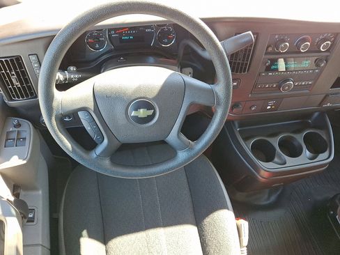 Used 2024 Chevrolet Express 2500 w/ Driver Convenience Package image 11